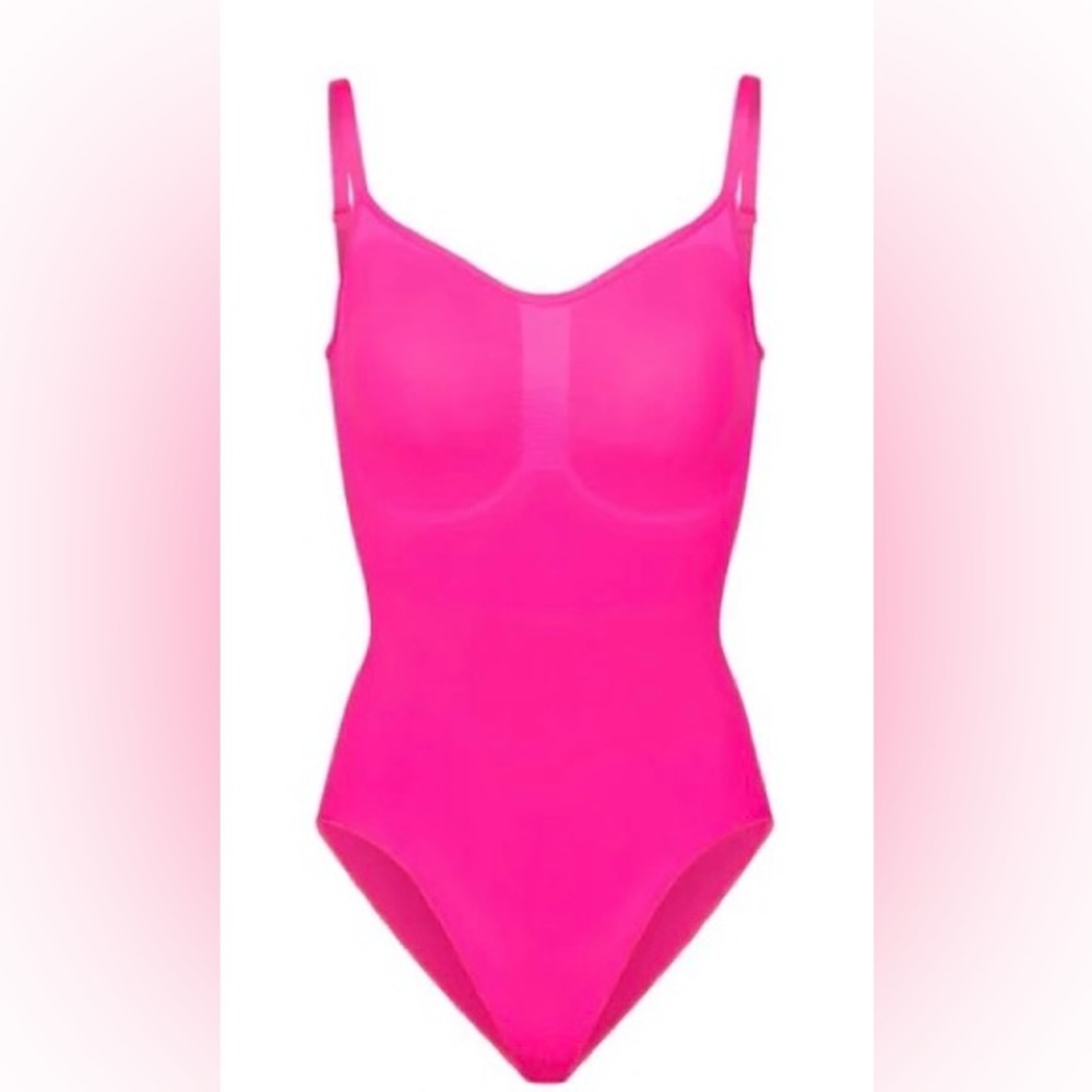 Skims Sculpting Bodysuit Flamingo Neon Pink New